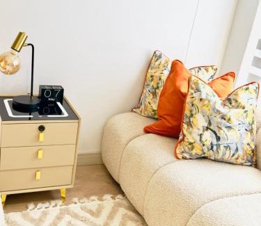 Greater Johannesburg Metropolitan Area Apartment | Empire Investments Rosebank