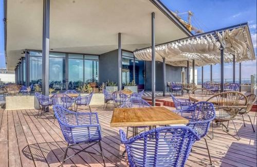Greater Johannesburg Metropolitan Area Apartment | Empire Investments Rosebank