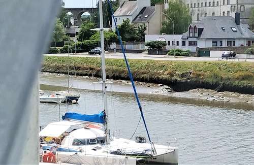 Hennebont Apartment | En Centre Ville Avec vue sur le Blavet et ses Bateaux