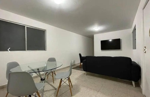 Naucalpan Apartment | Encantador Departamento En Satelite-echegaray Con Estacionamiento Wifi