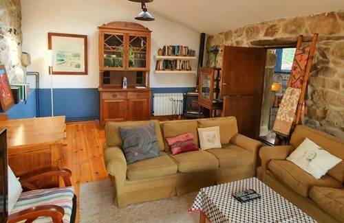 Gondomar House | ENCANTO near Bayonne. New prices in last August.