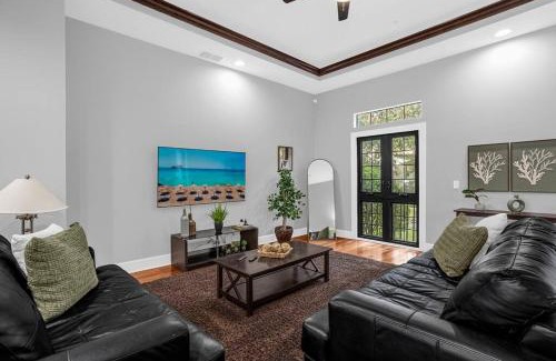 Florida Central Atlantic Coast House | Enchanted 4BR Family Style Townhome in Disney Area