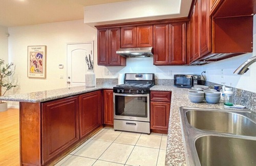 Ontario Condo | Enchanted Gem near to Ontario Mills & Toyota Arena