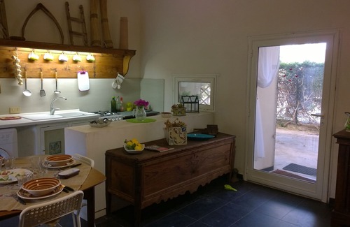 Marsala Villa | Enchanting 19th century Baglio with gardens a stone's throw from the sea