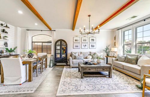 Clovis House | Enchanting Clovis Haven with Hot Tub and Private Pool!