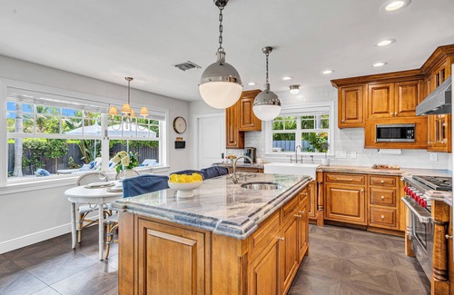 Delray Beach House | Enchanting Residence/Heated Pool/Beach Proximity/Serenity Key/RESlDENCES