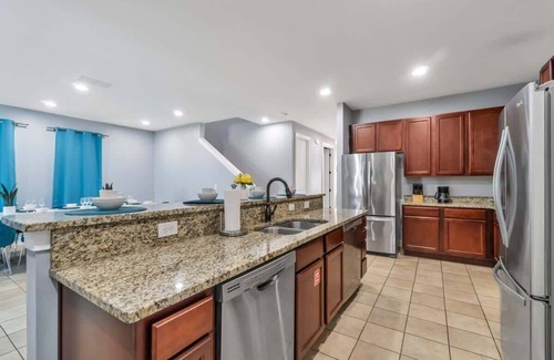 West Kissimmee House | Encore Disney Dream S