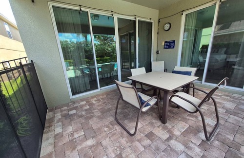 West Kissimmee Villa | Encore Resort 1401 - Six Bedroom Villa, Sleeps 15