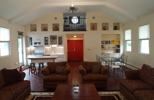 Beachwood-Bluffton House | End of Summer 10% OFF! Fantastic for a family/group walk to best beach in MI!