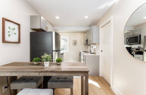 Wooded Estates House | End Zone Escape<>2BR house 1 mile to ND Stadium!