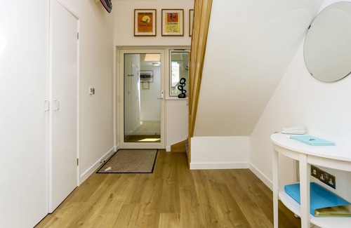 Croyde House | Endless Summer | 4 mins walk to beach | Sea view