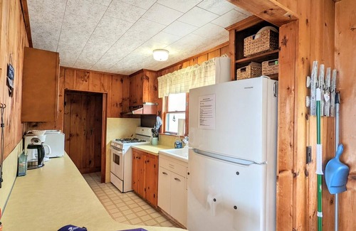 Gilford House | Endless Summer Cottage