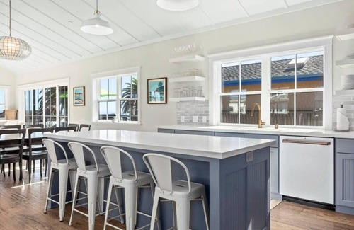 Opal Cliffs House | "Endless Summer" Home - stunning ocean views!