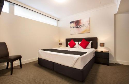 Clearview Hotel | Enfield Hotel