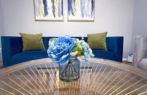 Davenport Apartment | Enjoy a Cozy Stay in Charming Studio in Davenport with AC, WiFi.