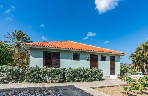 Sint Michiel Villa | Enjoy a spacious modern Villa, attractively situated next to Golf Course & Pool