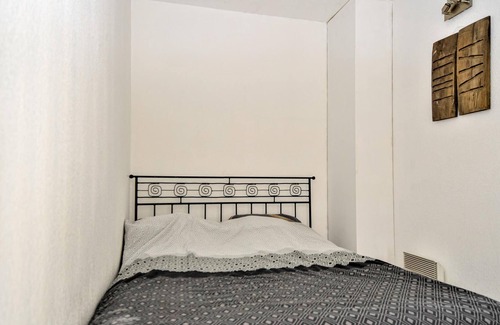 Gallargues-le-Montueux House | Enjoy an unforgettable vacation in this inviting vacation home with pool access.