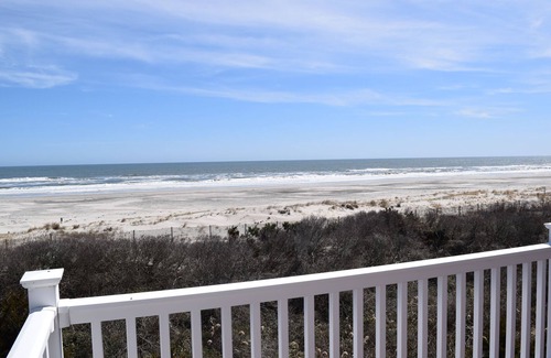 Sea Isle City House | Enjoy both Ocean and Bay views from one of the many decks