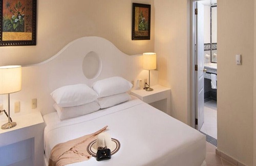 Los Brazos Resort | Enjoy Caribbean elegance at its finest!