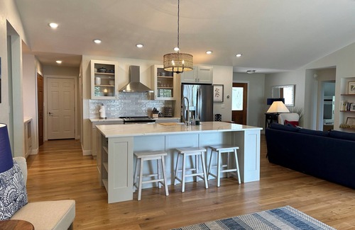 Sturgeon Bay House | Enjoy nightly sunsets at this Beautiful Door County Waterfront Home