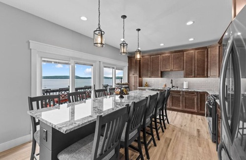Colchester House | Enjoy Sunsets at Fully Equipped 4BR-Lake Champlain