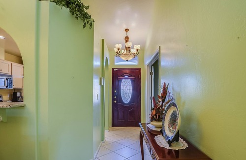 The Islands House | Enjoy sunshine and warmth this winter in Gilbert, Arizona