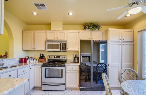 The Islands House | Enjoy sunshine and warmth this winter in Gilbert, Arizona