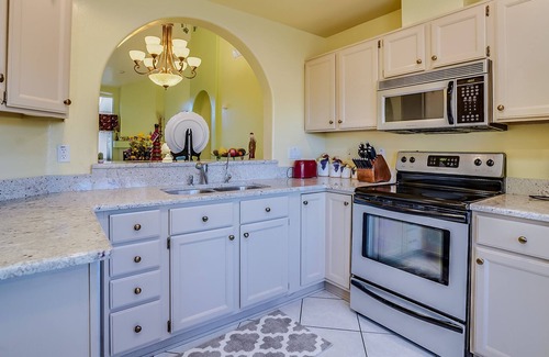 The Islands House | Enjoy sunshine and warmth this winter in Gilbert, Arizona