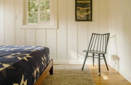 Guerneville Hotel | Enjoy the Calm and Reserved Ambiance! Free Private Parking, Outdoor Pool