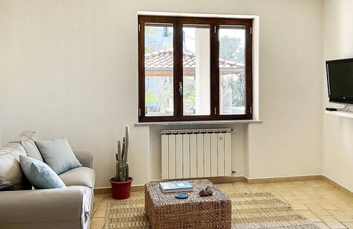 Panza House | Enjoy unforgettable days in this inviting vacation home near the beach.