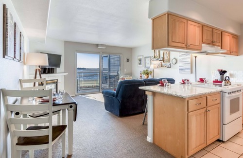Lincoln City Condo | Enjoy views of Siletz Bay from this 3rd Floor Condo. beach access, Taft District