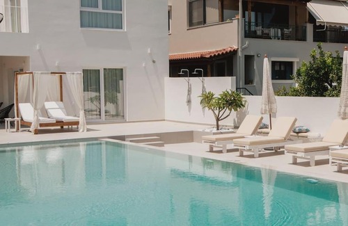 Patras Apartment | Ennea suites-Space suite