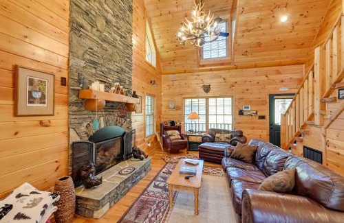 Ennice House | Ennice Cabin with Waterfall Near Blue Ridge Pkwy!