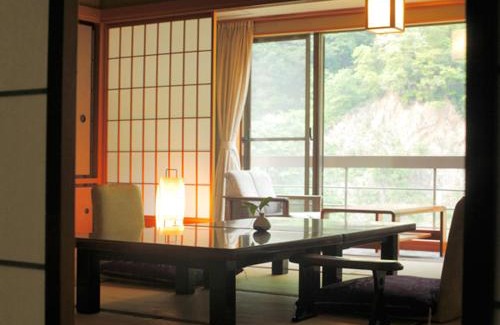 Unazuki Onsen Hotel | Enraku