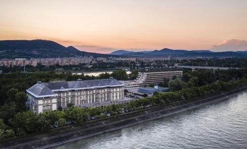 13th District Hotel | Ensana Grand Margaret Island