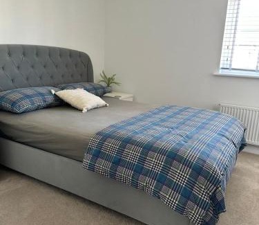 Musselburgh House | Ensuite Room in a home- East of Edinburgh