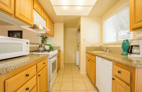 Oxnard Shores Hotel | Ensuring a Very Comfortable with a 2 Bedroom Condo! Kitchen, Free Parking!