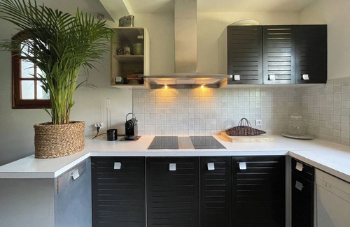 Lattes Villa | Entièrement Rénové Villa D'architecte