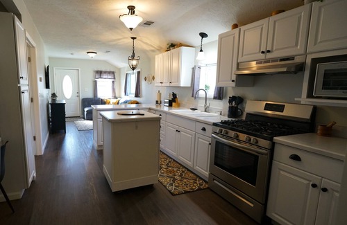 Elyria House | Entire 2 Bedroom Home
