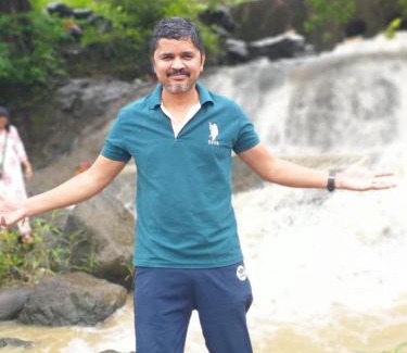 Peint House | Entire 2Ecre Farm Dharmadhikari Farm Home Stay
