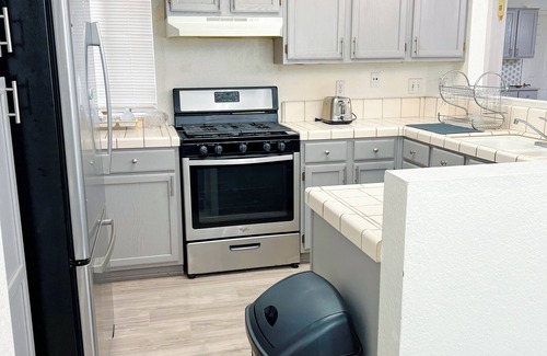 Pumpkin Center House | Entire 3-bedroom 2-Bathroom House in Bakersfield