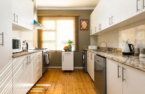 Three Anchor Bay Villa | Entire 5 Bedroom 5 Bathroom Sea Point Villa with Secure Parking