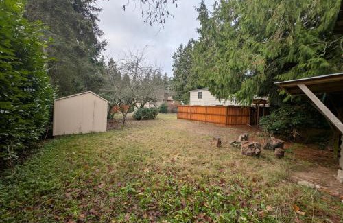 Seattle Metro Area House | Entire ADU with hottub