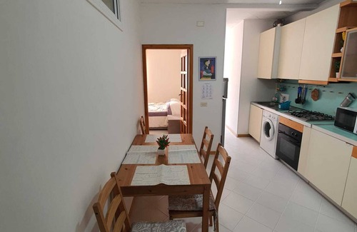 Acquasanta House | Entire apartment located 30 meters from the sea