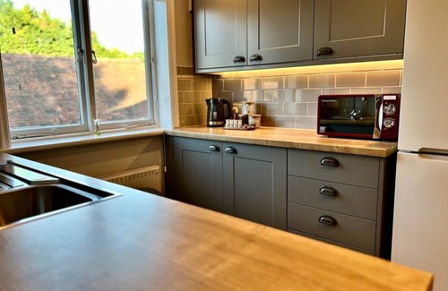 Radlett Apartment | Entire Cosy Flat in Radlett