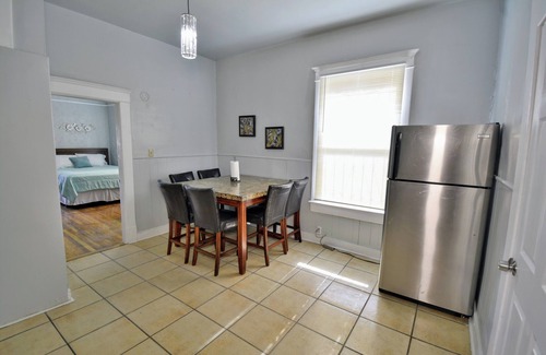 El Paso House | Entire Cozy House Near UTEP