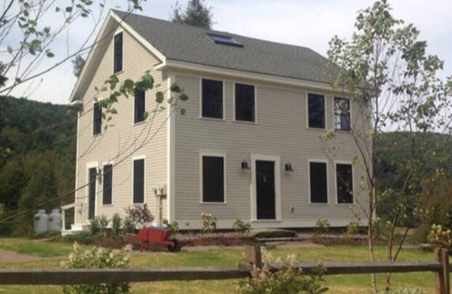 Waitsfield House | Entire Enchanting, Light-Filled 1830 Farmhouse