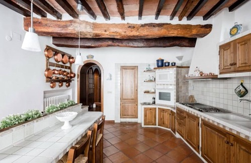 Montepulciano House | Entire Historic Residence in Tuscany (Val d'Orcia),in the Heart of Montepulciano