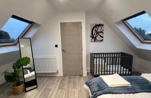 Nottingham House | Entire home in Nottingham for family, friends and contractors