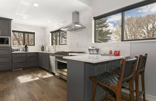 Edwards House | Entire Home on River 2 miles from Arrowhead lifts/minutes to Beaver Creek & Vail